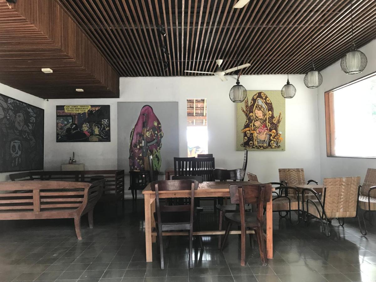 Watu Agung Guest House Magelang Esterno foto