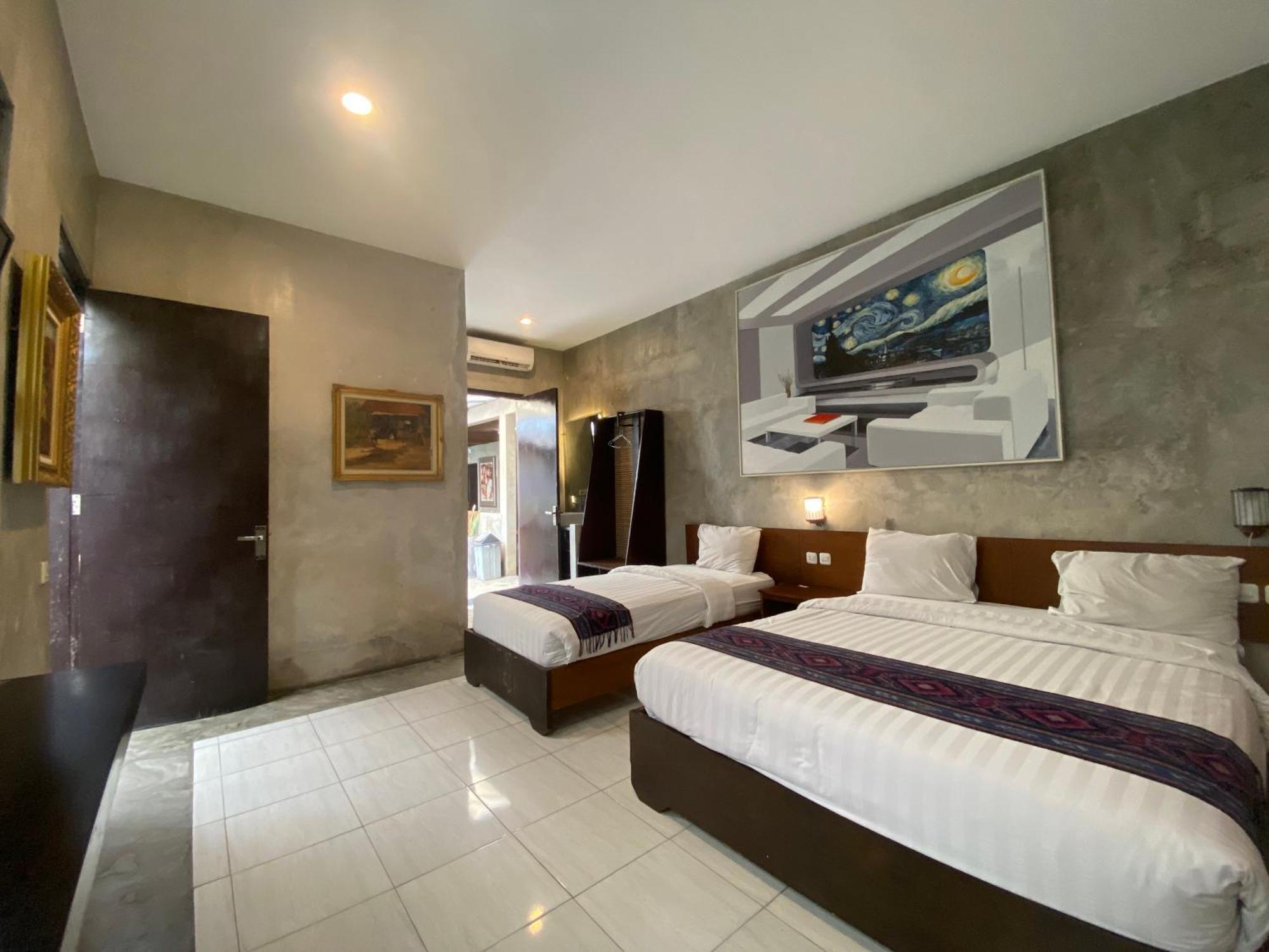 Watu Agung Guest House Magelang Esterno foto