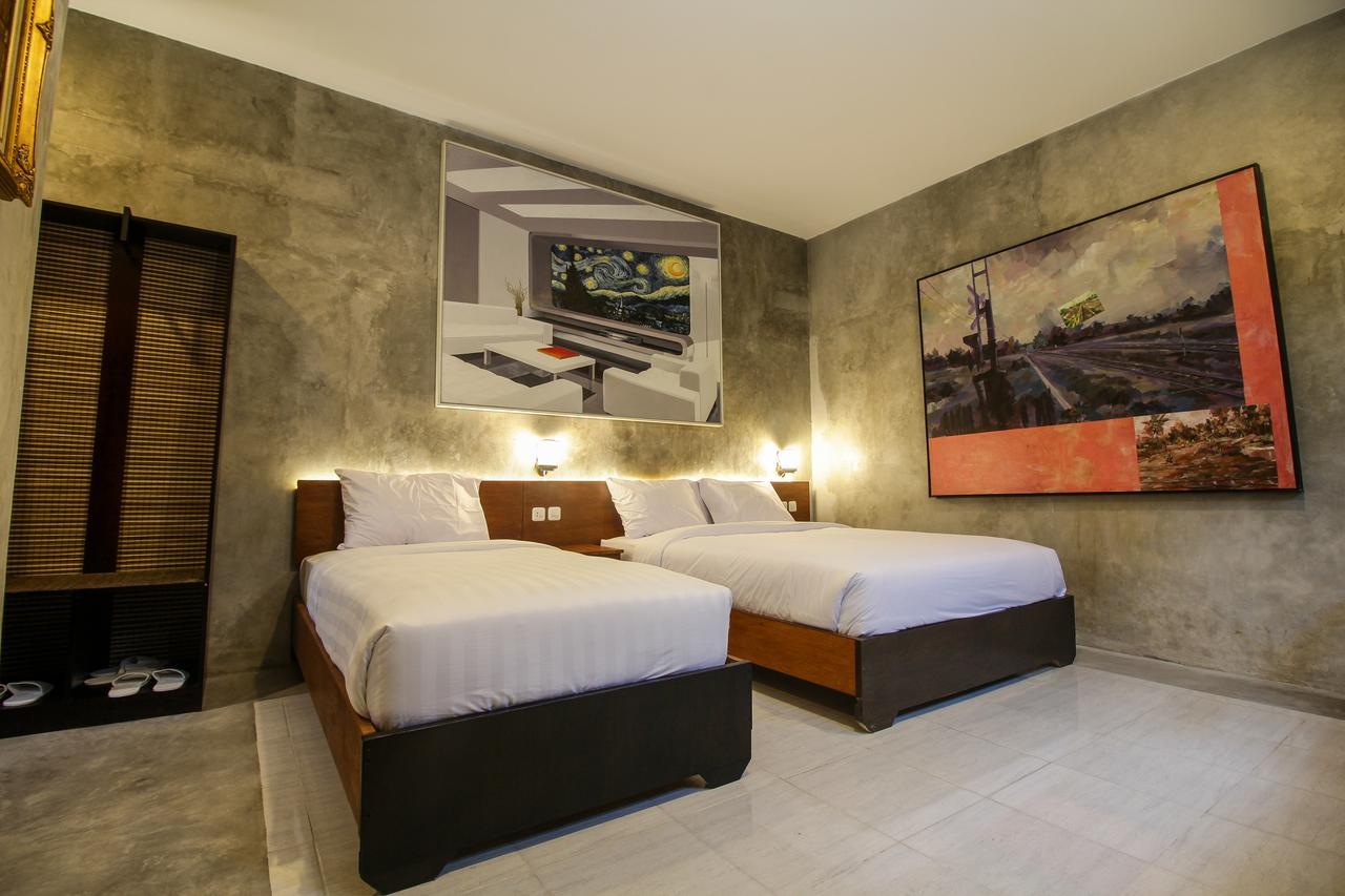 Watu Agung Guest House Magelang Esterno foto